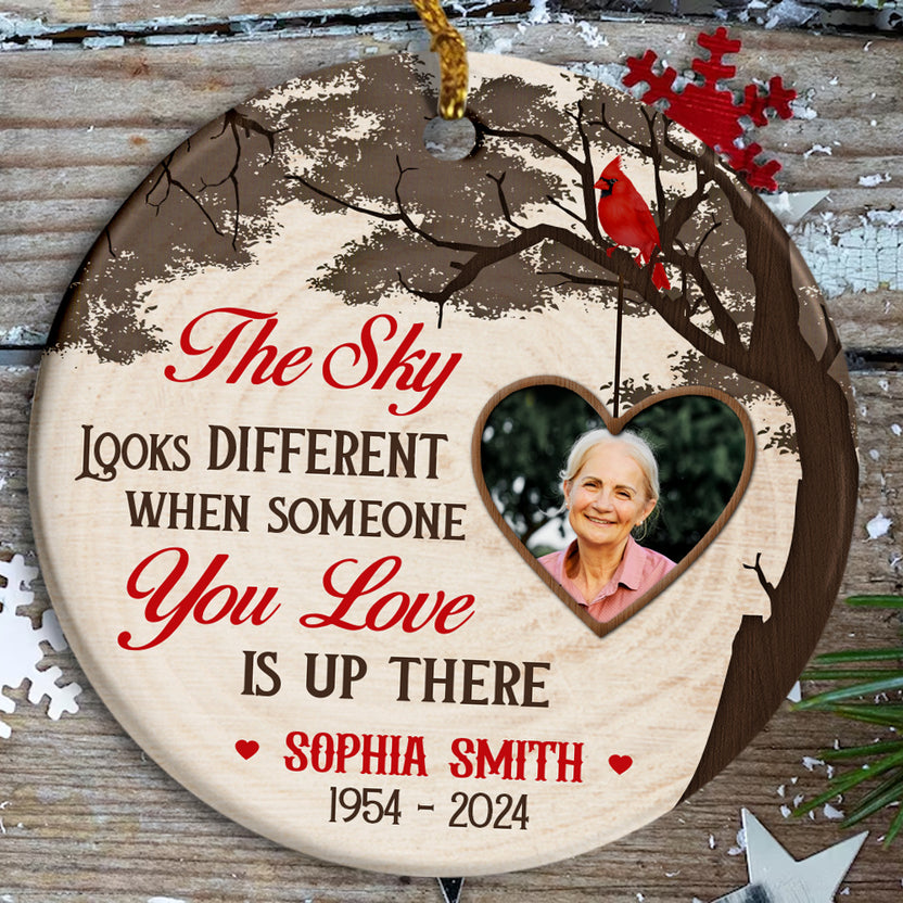 Sympathy Memorial Ornament, Sky Look Different When Someone You Love Is Up There Wooden Vintage Heart Photo, Gifts For Loss Of Mom Dad, Xmas Tree Decor, Funeral Gifts For Anniversary