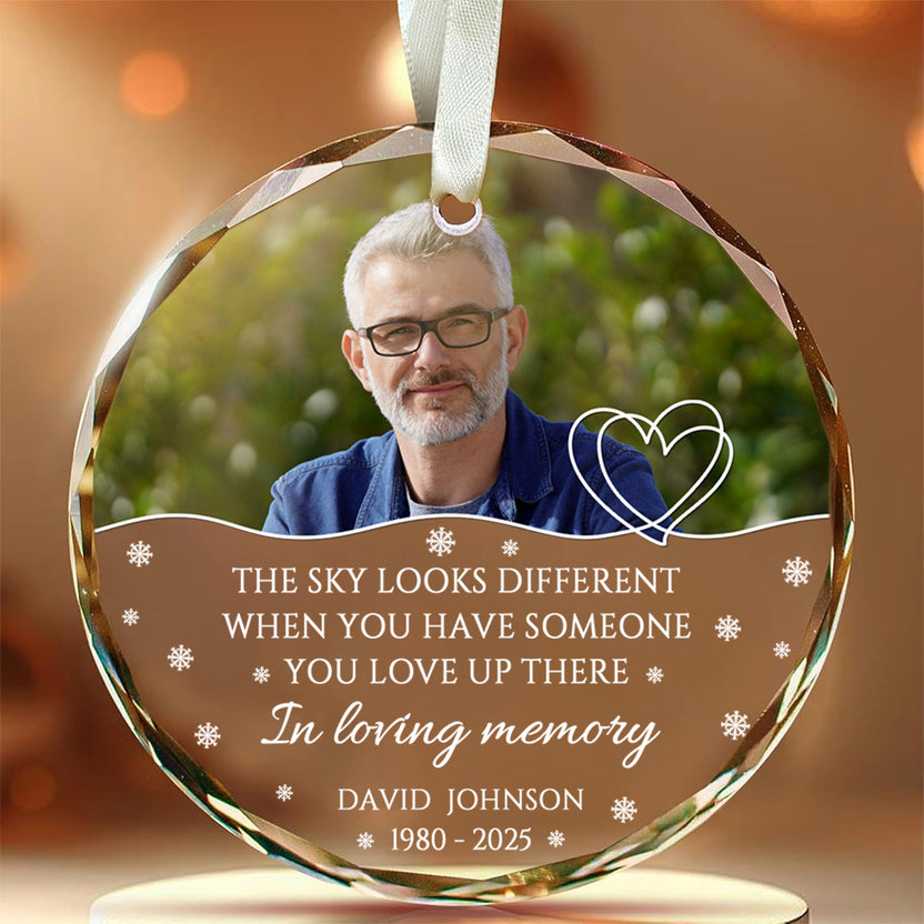 Sympathy Gifts, Memorial Ornament, The Sky Looks Different When You Have Someone You Love Up There Circle Glass Ornament For Loss Of Mom Dad, Xmas Tree Decoration, Funeral Gifts