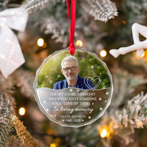 Sympathy Gifts, Memorial Ornament, The Sky Looks Different When You Have Someone You Love Up There Circle Glass Ornament For Loss Of Mom Dad, Xmas Tree Decoration, Funeral Gifts