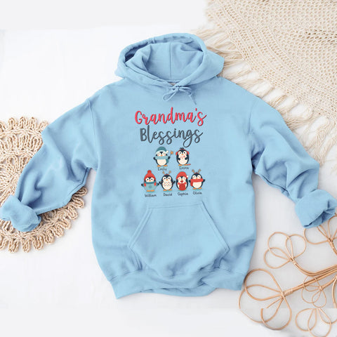 Personalized T-Shirt For Grandma From Grandchildren Gifts For Grandparents Cute Cartoon Penguins Grandma's Blessings Custom Name Short Sleeve Tee Shirt For Christmas Xmas Birthday