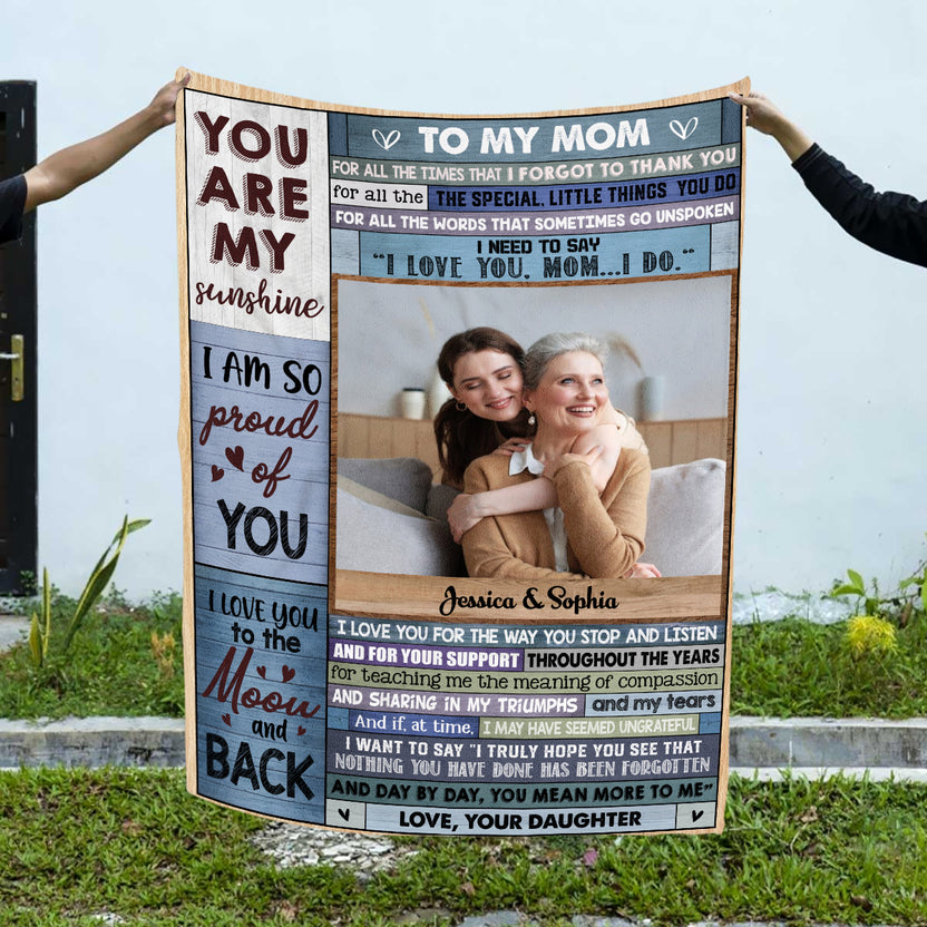 Gifts For Mom, Vintage Wooden Background Custom Love Letter Blanket To My Mom Warm And Cozy Blanket, Gifts For Mom From Daughter Fleece Blanket, Gifts For Birthday Mothers Day