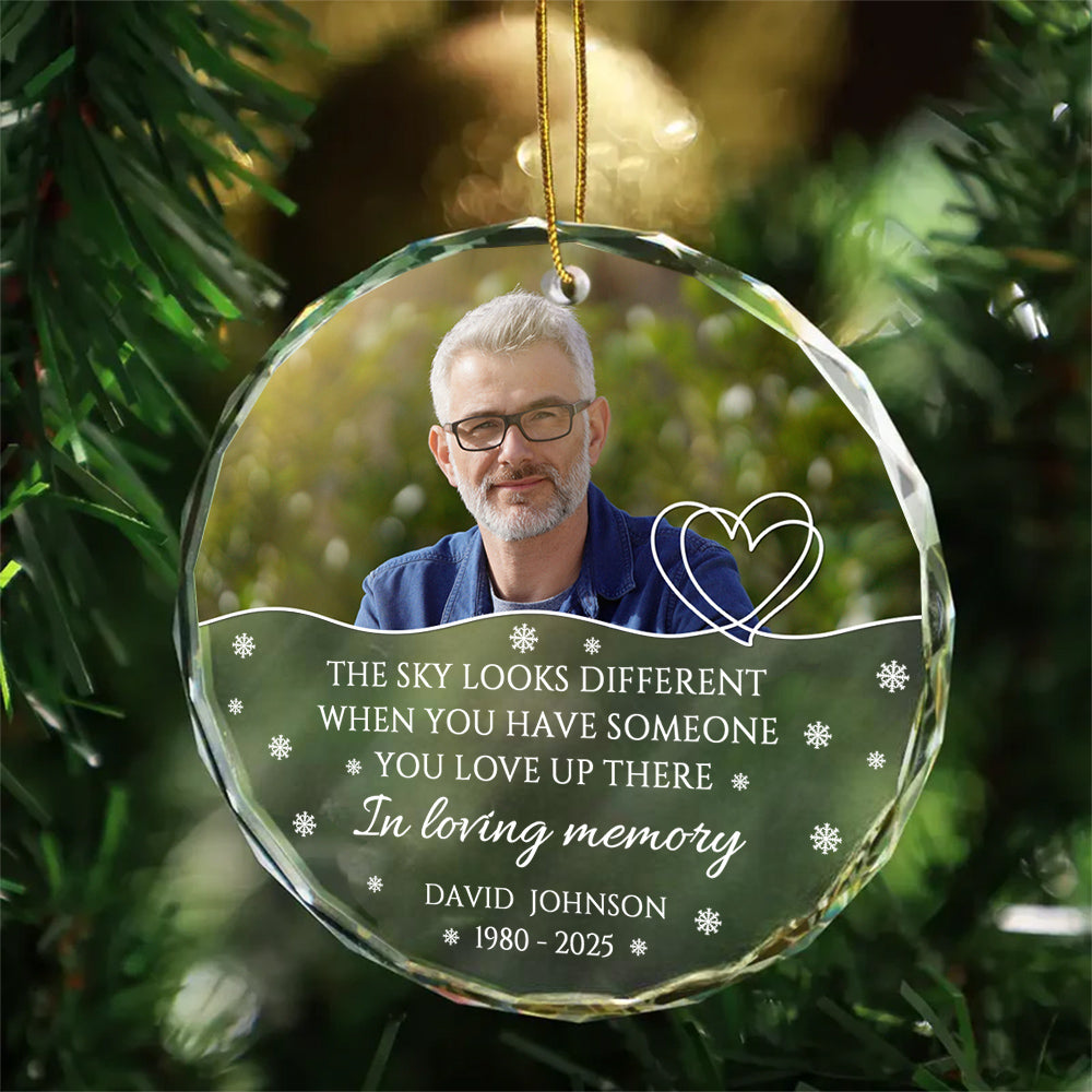 Sympathy Gifts, Memorial Ornament, The Sky Looks Different When You Have Someone You Love Up There Circle Glass Ornament For Loss Of Mom Dad, Xmas Tree Decoration, Funeral Gifts