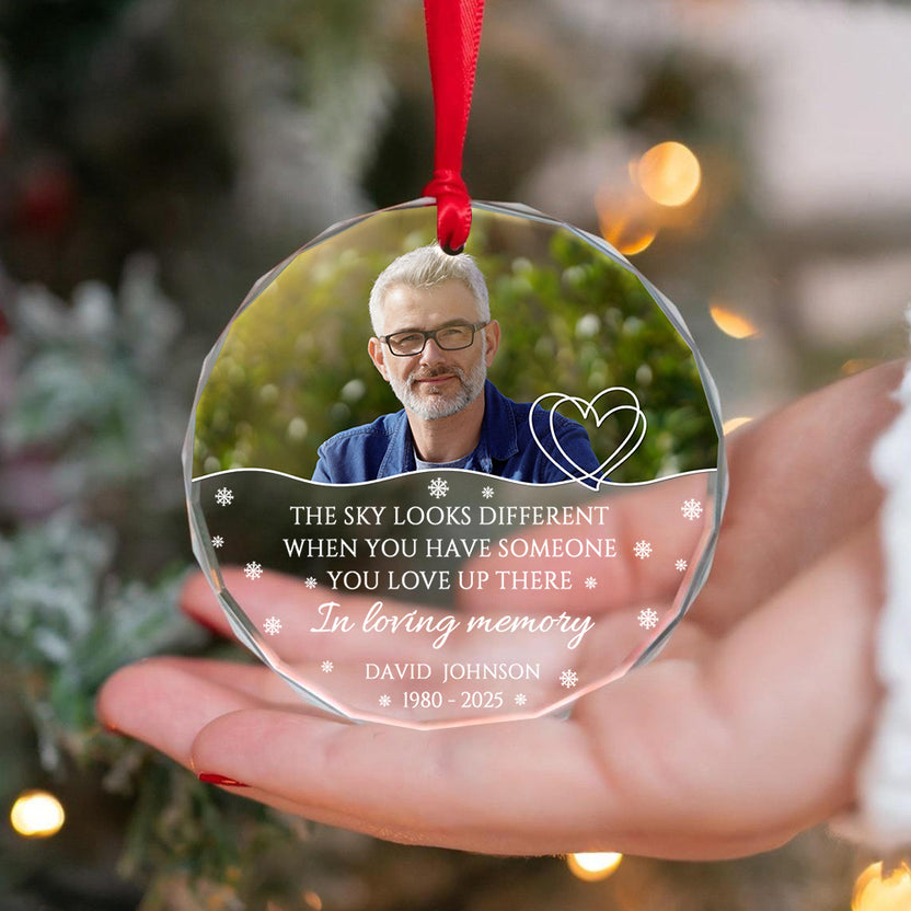 Sympathy Gifts, Memorial Ornament, The Sky Looks Different When You Have Someone You Love Up There Circle Glass Ornament For Loss Of Mom Dad, Xmas Tree Decoration, Funeral Gifts
