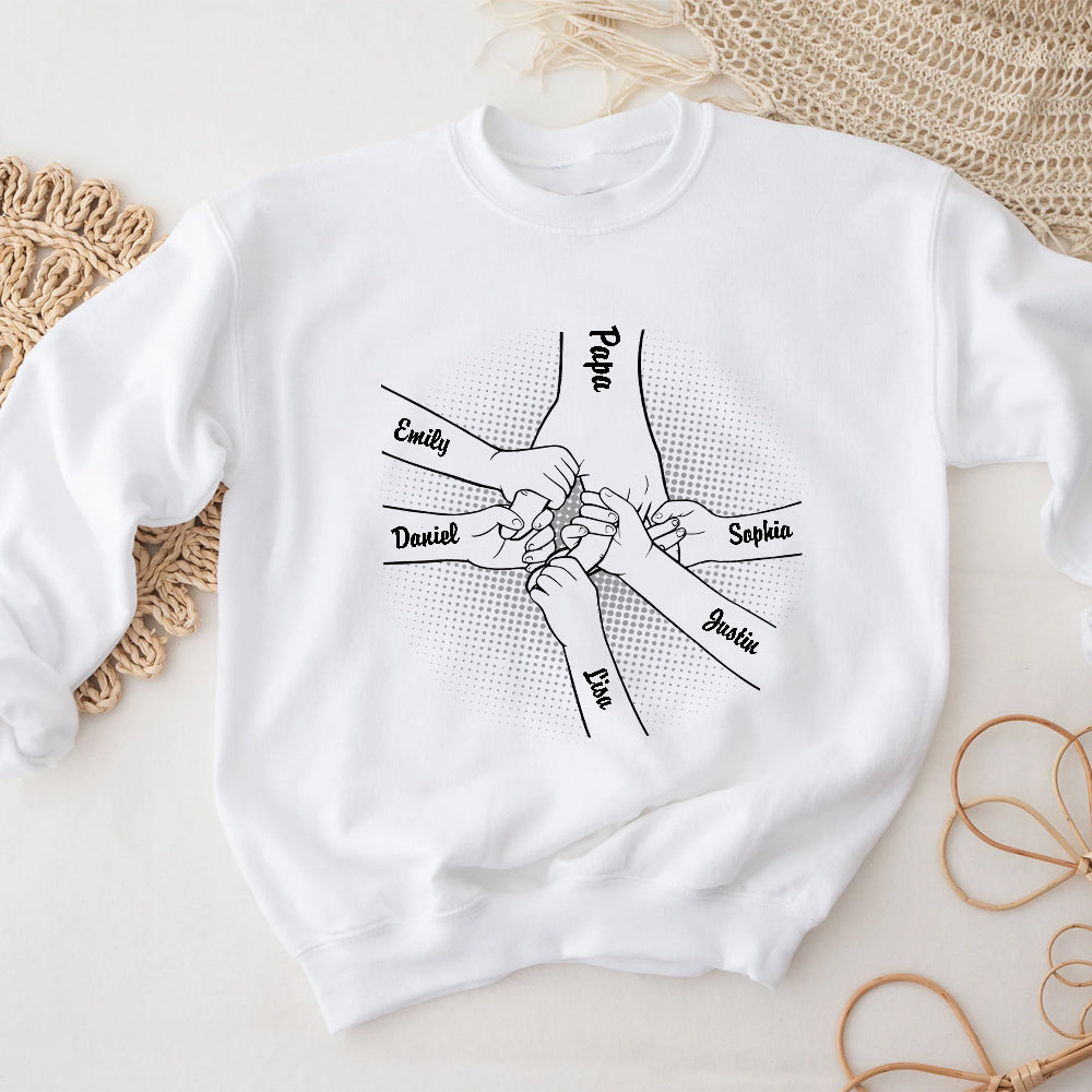 Gifts For Grandpa, Dad Papa Kids Hand In Hand Kids Holding Papa Dad's Hand, Personalized T-Shirt, Gifts For Granddad From Grandkids, Short Sleeve Tops Tee Shirt, Gifts For Father's Day